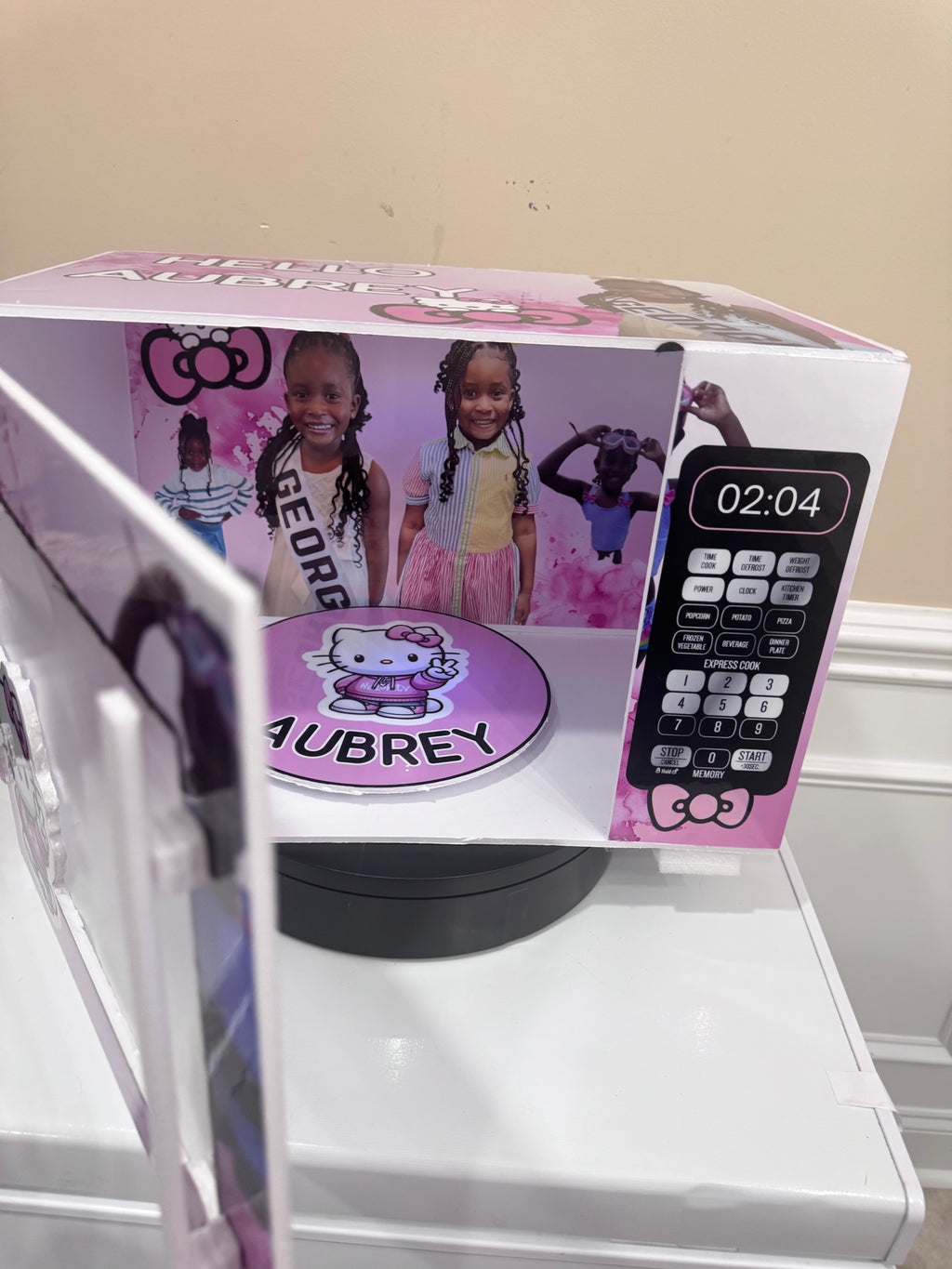 Gift Box Microwave